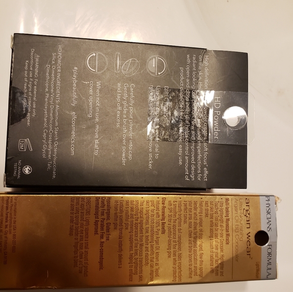 Makeup bundle - Picture 2 of 2